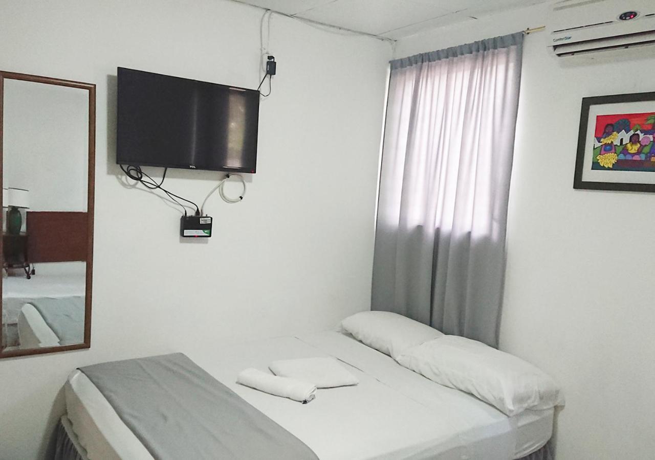 Hotel El Torogoz 2*